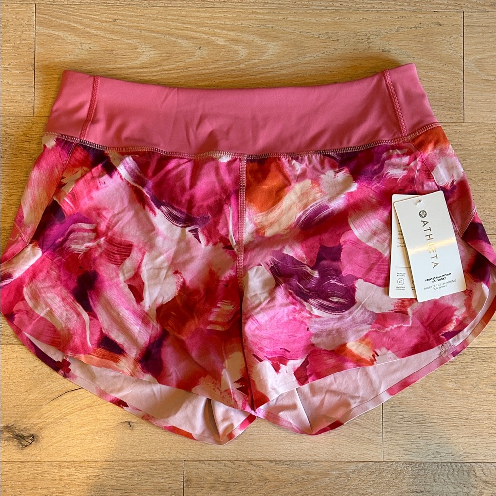 Athleta Pink Printed Run With it 4.5”  Athletic Shorts